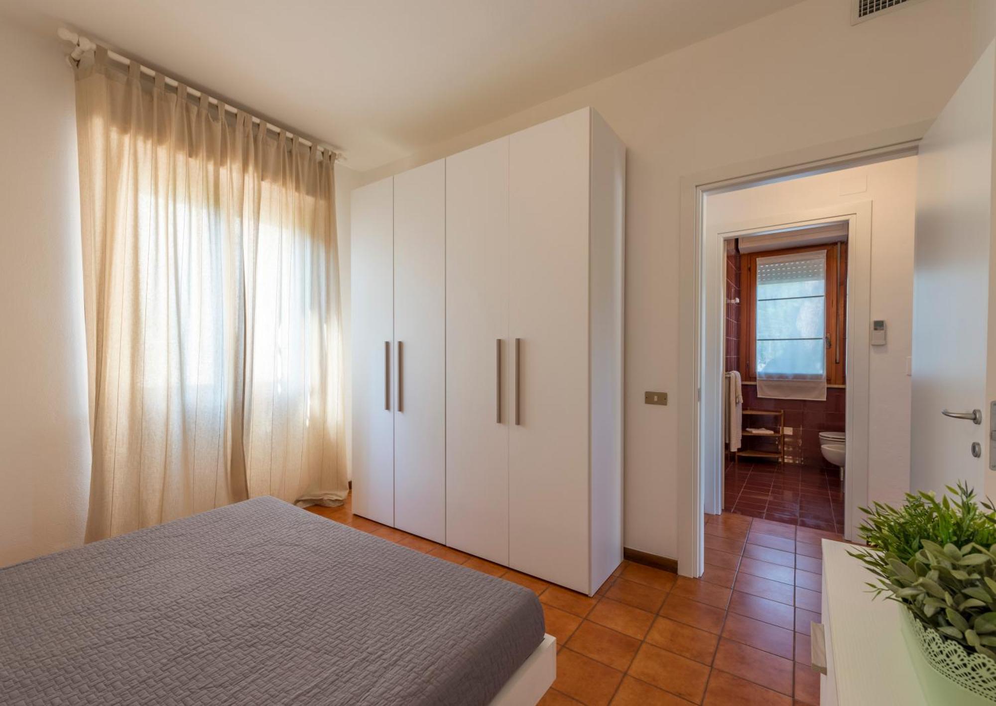 Caletta Apartments カスティリョンチェッロ エクステリア 写真